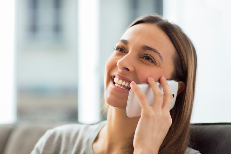 lady-on-phone